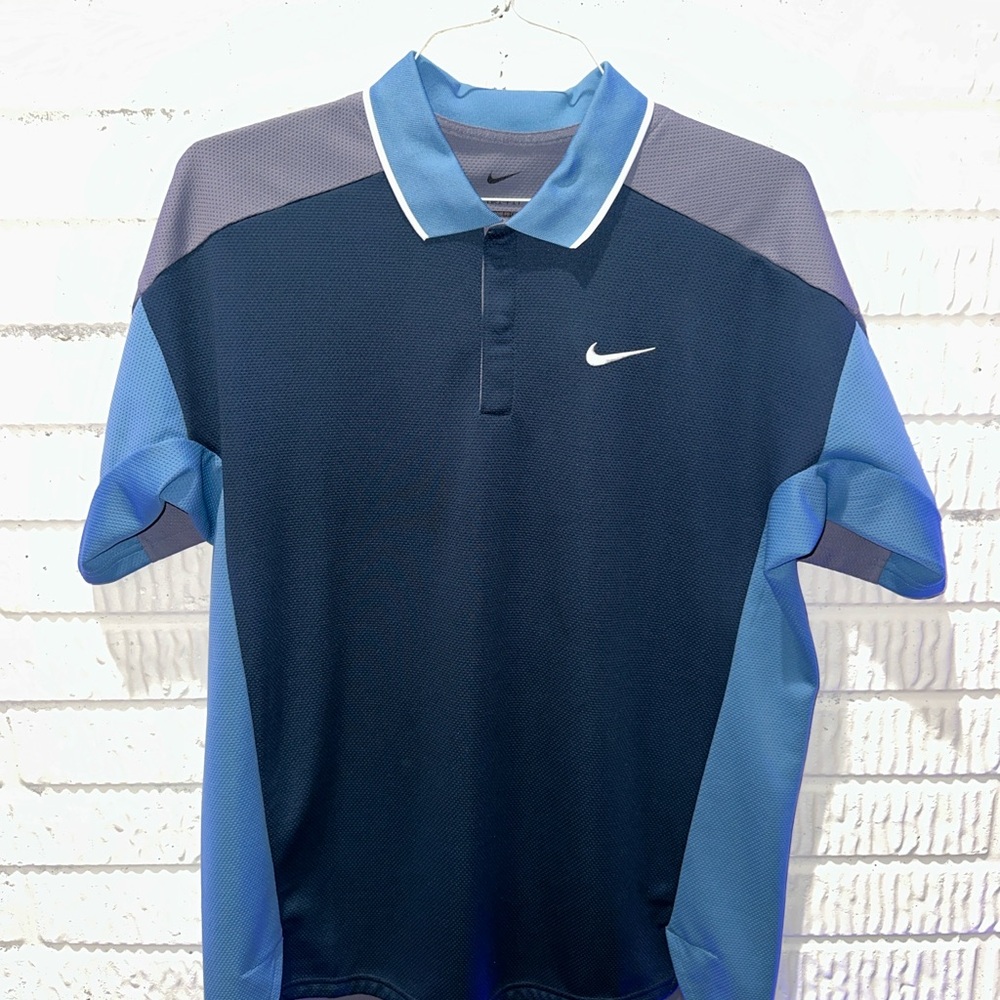 NIKE GOLF CLUB Vintage Golf Polo